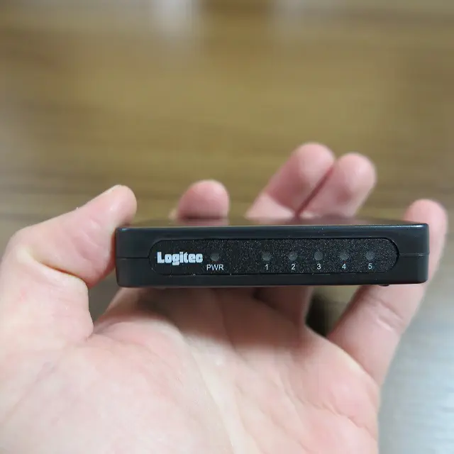 LAN-SW05PSBE 外観1